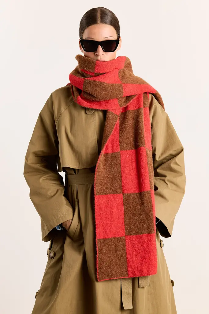 Studio Clique Suzy scarf - Red/ brown checks