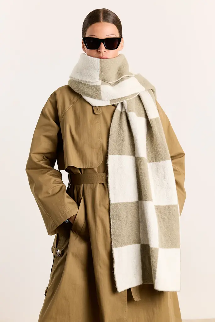 Studio Clique Suzy scarf - Green/ off white Checks