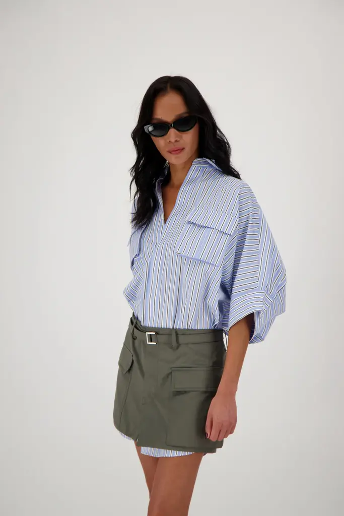 Rae Stockholm Long Shirt - Black/ blue stripe