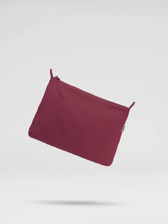 Ölend Ona Zippered Organizer - Cherry Red