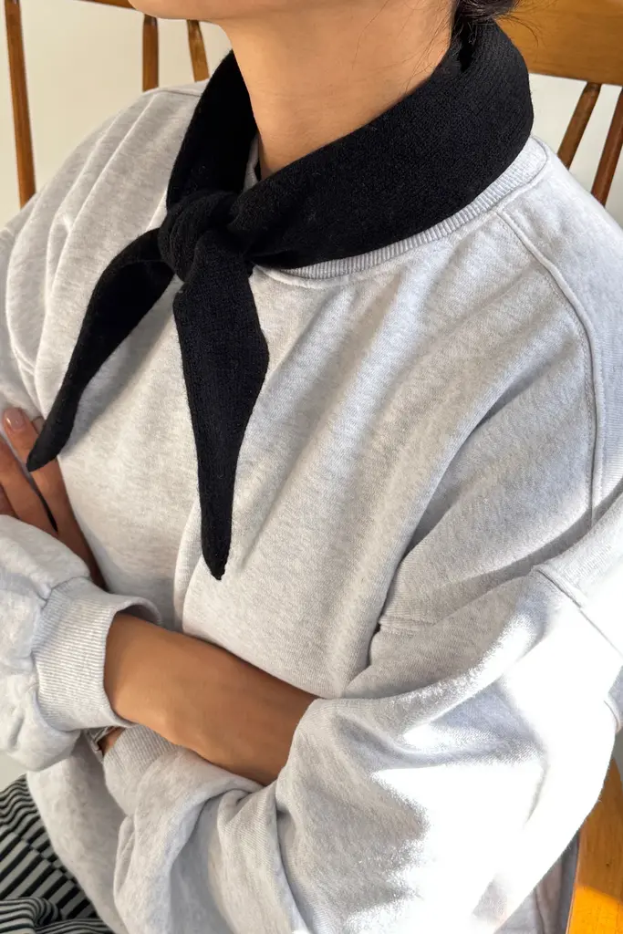 Le Bon Shoppe Cashmere Bandana - Black