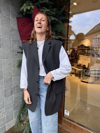 ATTIRE Attire Gilet Designer Back - 10