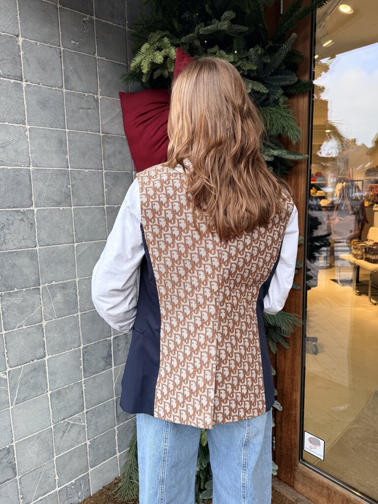 ATTIRE Attire Gilet Designer Back - 12