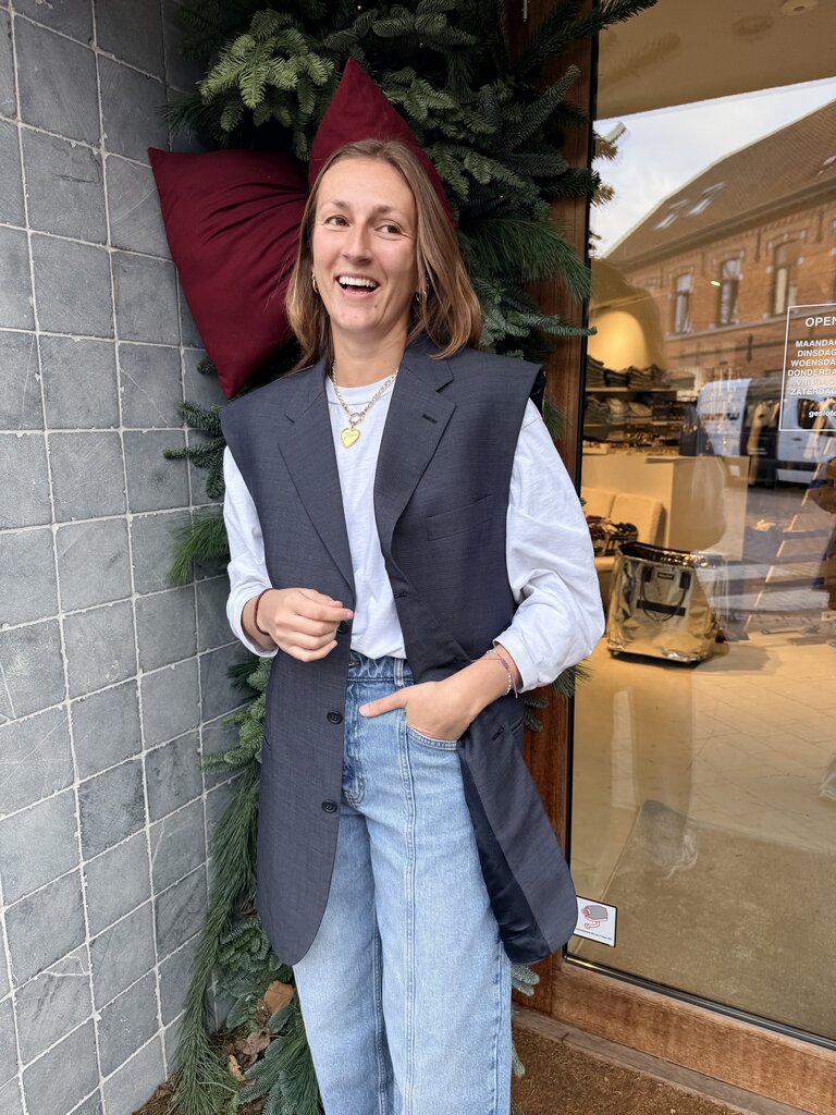 ATTIRE Attire Gilet Designer Back - 7