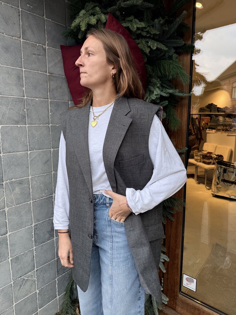 ATTIRE Attire Gilet Designer Back - 8