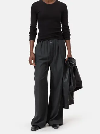 Closed Crewneck Longsleeve T-shirt - Black