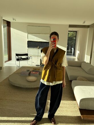 AVDW Brocy Sleeveless Jacket - Gold