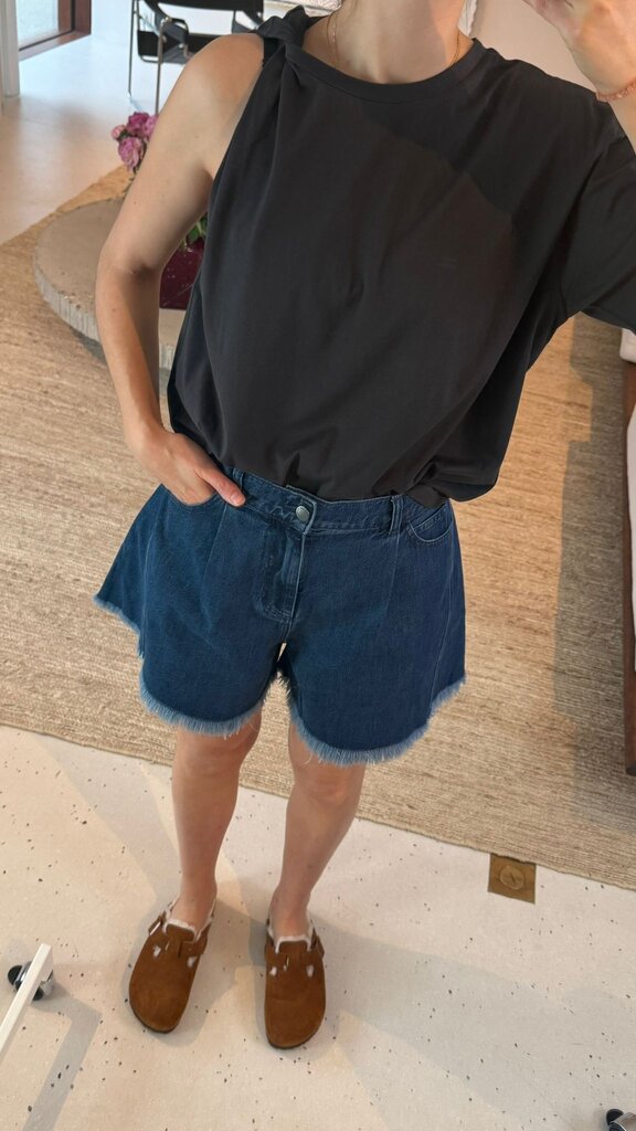 Mel Antwerp Boyfriend T-shirt - Coal