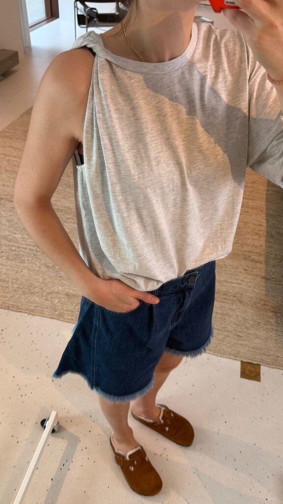 Mel Antwerp Boyfriend T-shirt - Snow