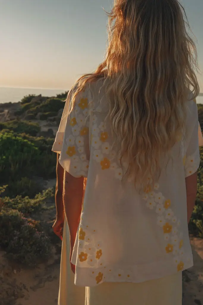 Love Sundaily Valma T-shirt - Yellow Flower