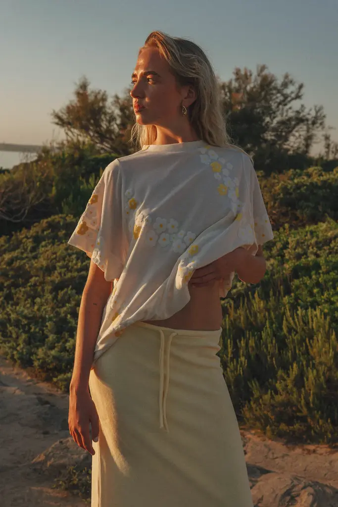 Love Sundaily Valma T-shirt - Yellow Flower