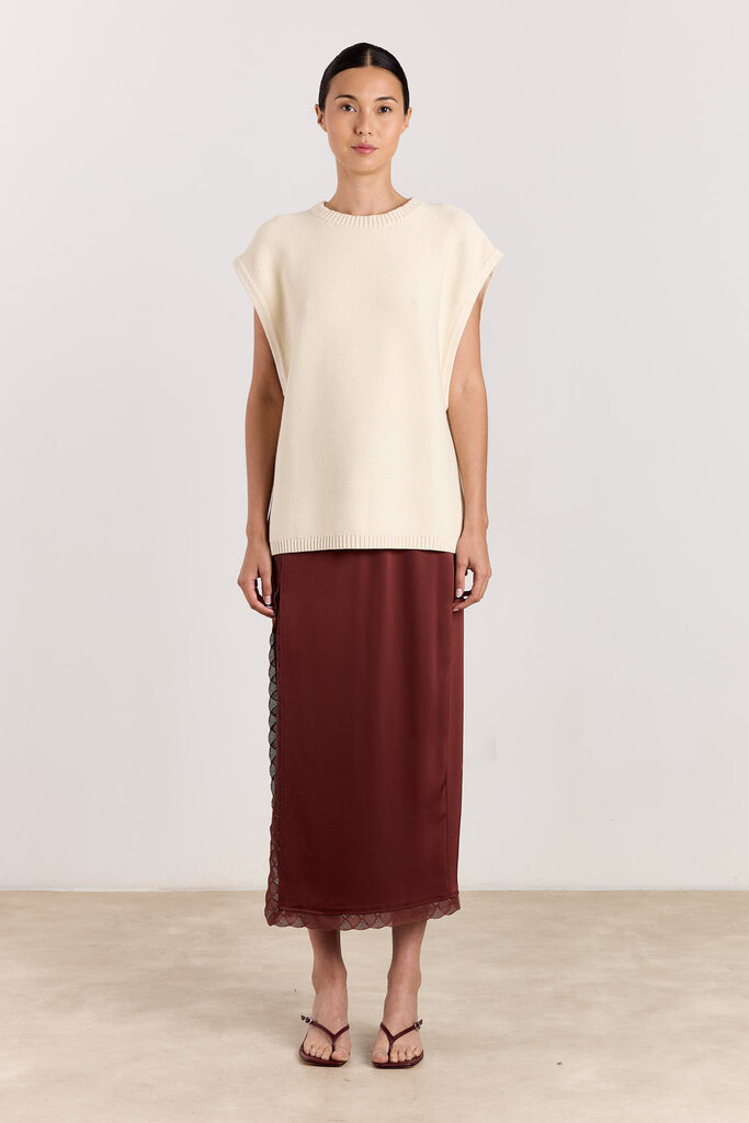 Studio Clique Janine Skirt - Cranberry
