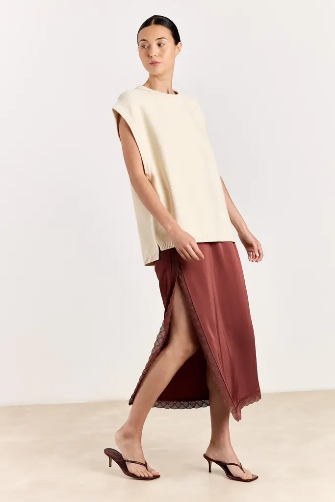 Studio Clique Janine Skirt - Cranberry