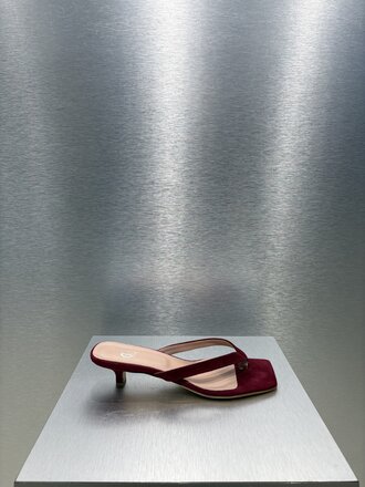 ODARE Cora Kitten Heels - Camoscio Bordeaux