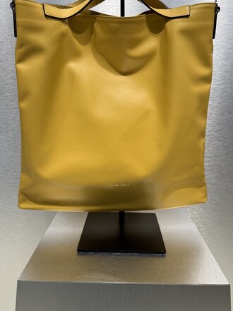 Zarina Rouge Boris Handbag - Solero