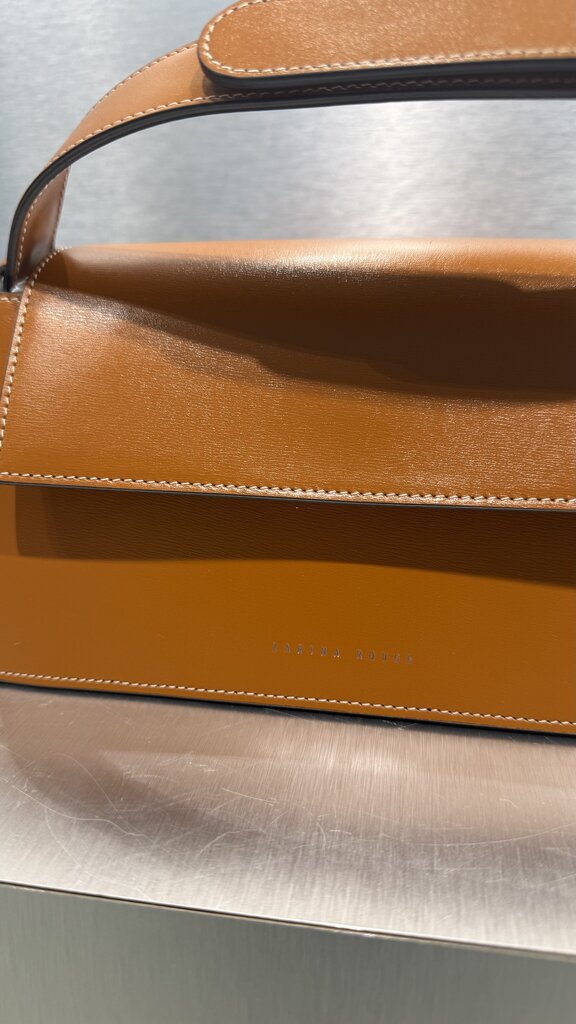 Zarina Rouge Leo Handbag - Peanut Butter Patent