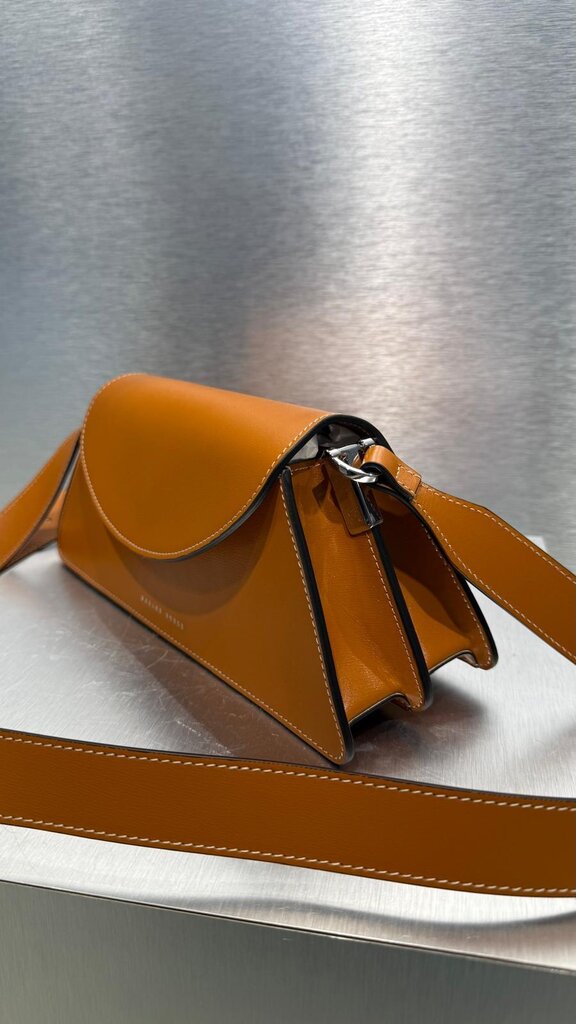 Zarina Rouge Rosie Handbag - Peanut Butter Patent