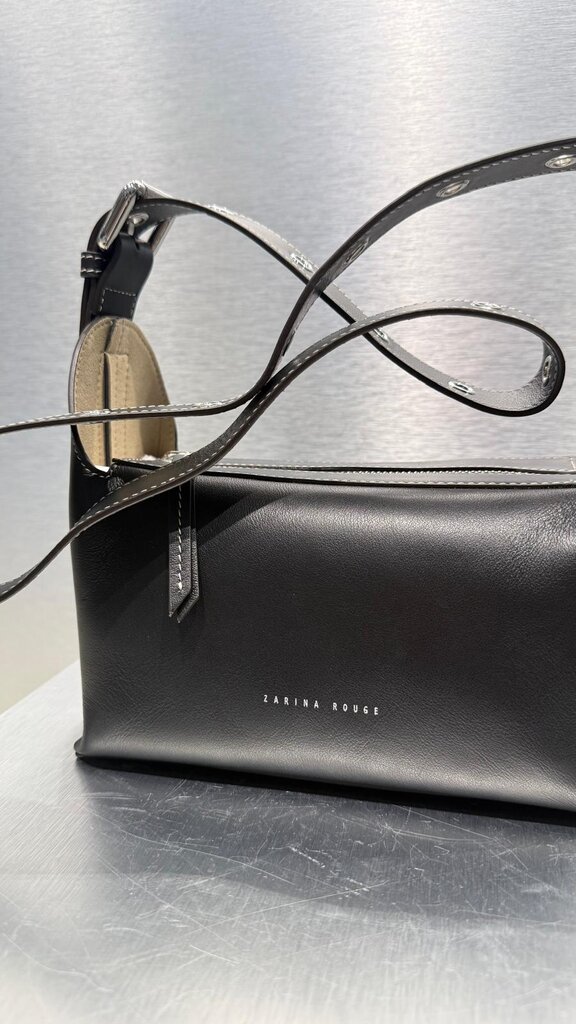 Zarina Rouge Charlie Handbag - Black