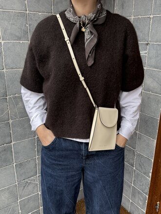 Zarina Rouge Billie Phone Pouch - Marshmellow