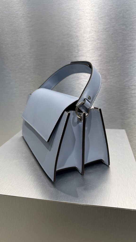 Zarina Rouge Leo Handbag - Ice Patent