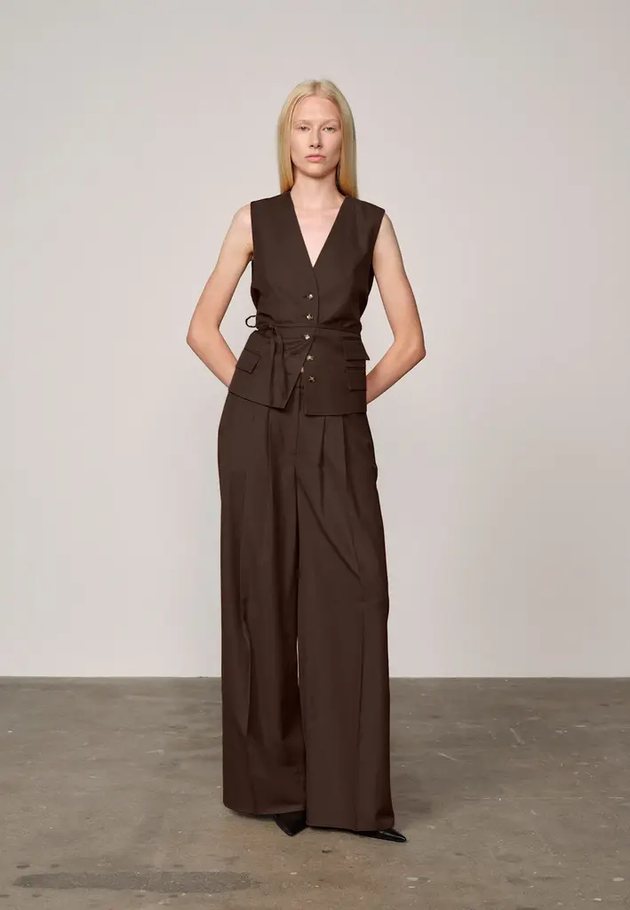 Birgitte Herskind Samos Vest - Java Brown