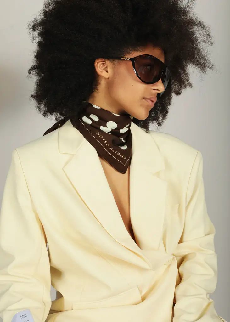 NOTED Carli blazer - Butter yellow