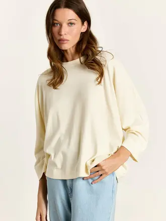 Studio Clique Madeline Boyfriend T-shirt - Cream