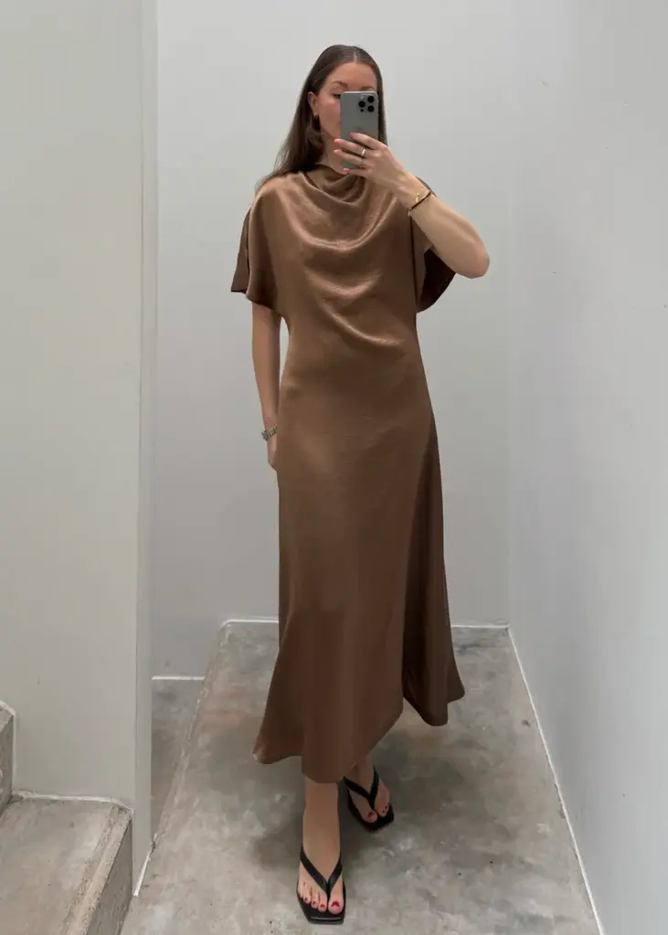 NOTED Cim Dress - Cacao