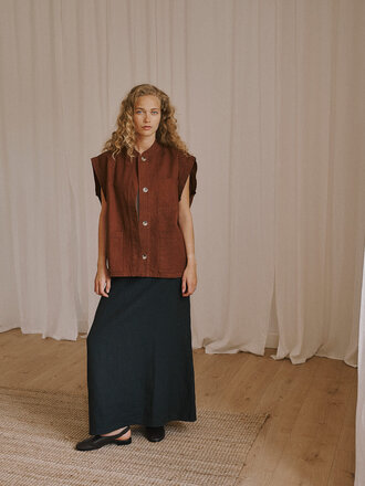 Anne-mi Luna Waistcoat - Cambridge Brown