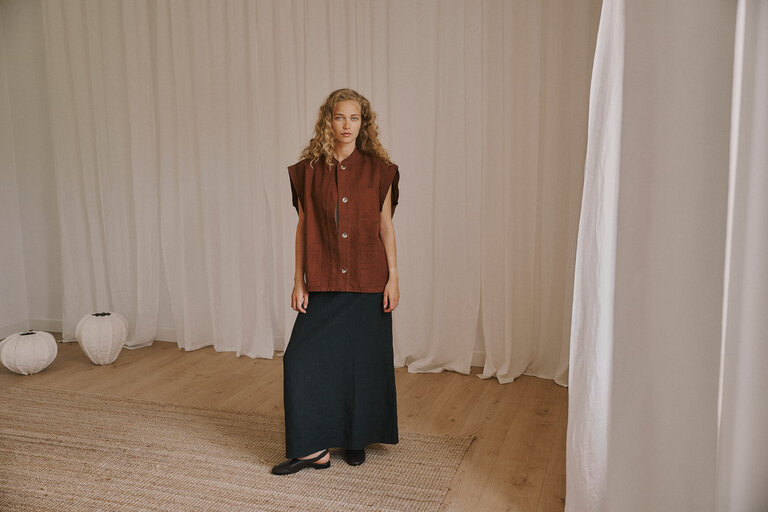 Anne-mi Luna Waistcoat - Cambridge Brown