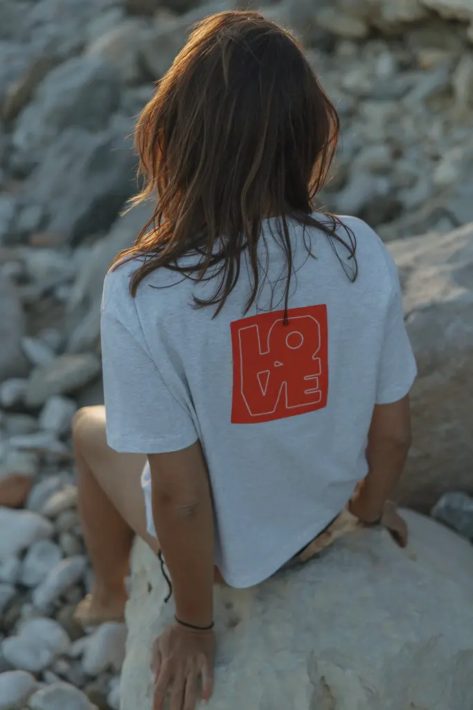 LN Knits LOVE T-shirt - Heather Grey