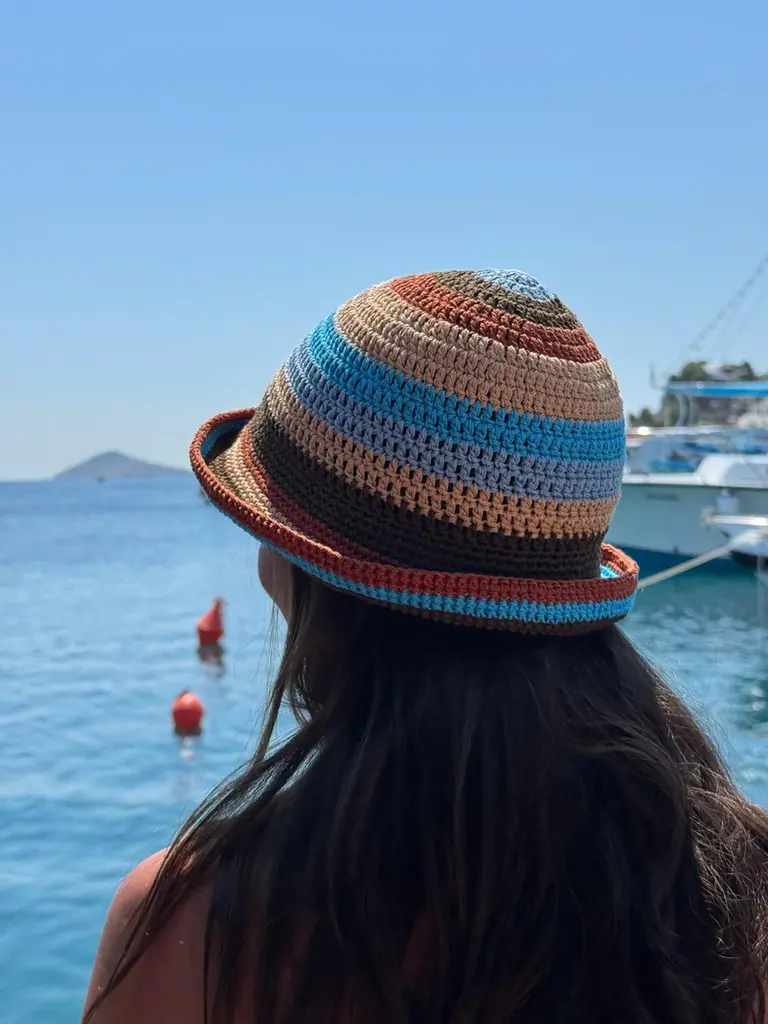 Meadow Bahia bucket hat - Brown/ Aqua/ Rust