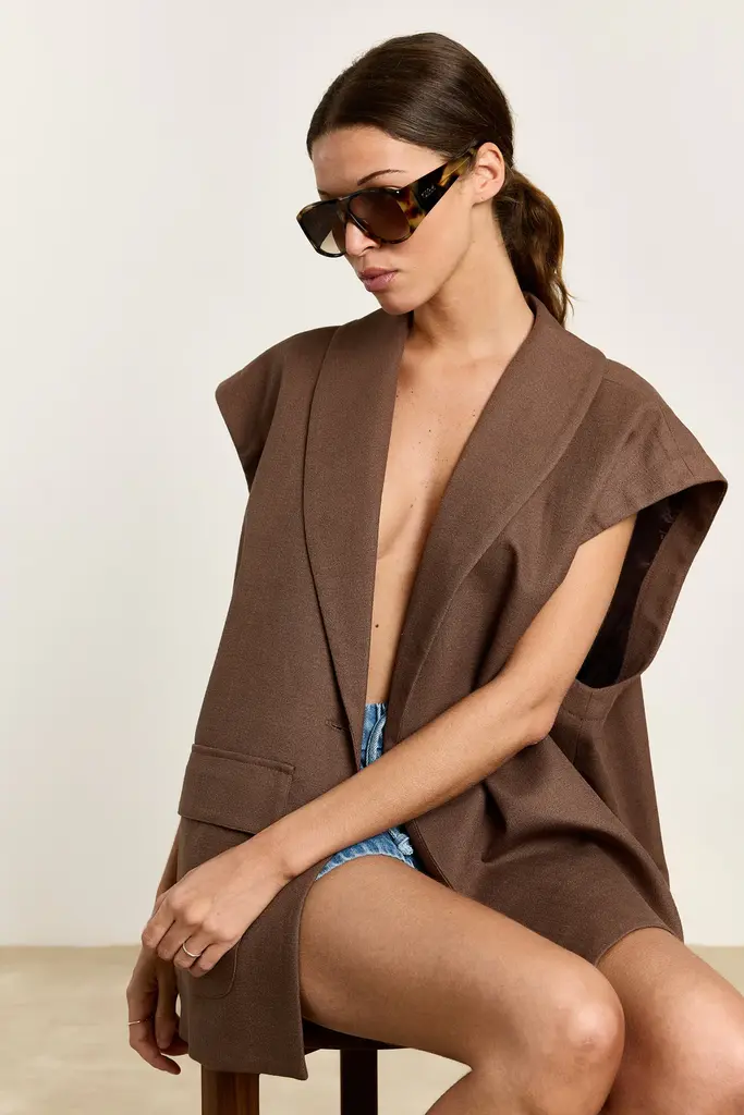 Studio Clique Taylor Sleeveless Blazer - Washed Brown