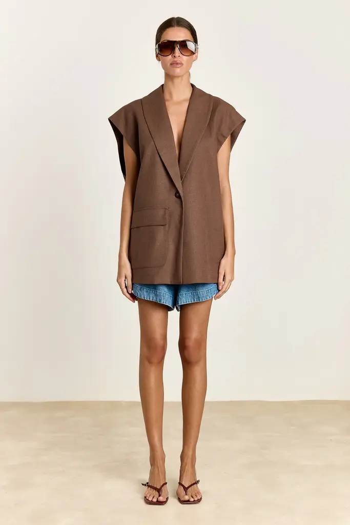 Studio Clique Taylor Sleeveless Blazer - Washed Brown