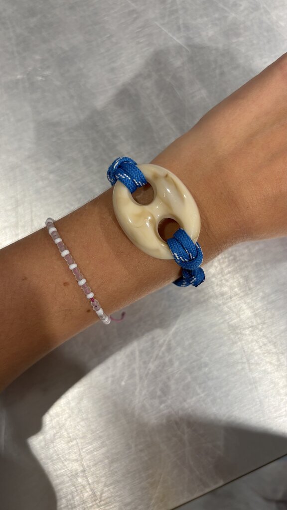 Pignose Bracelet - Ecru/Blue Cord
