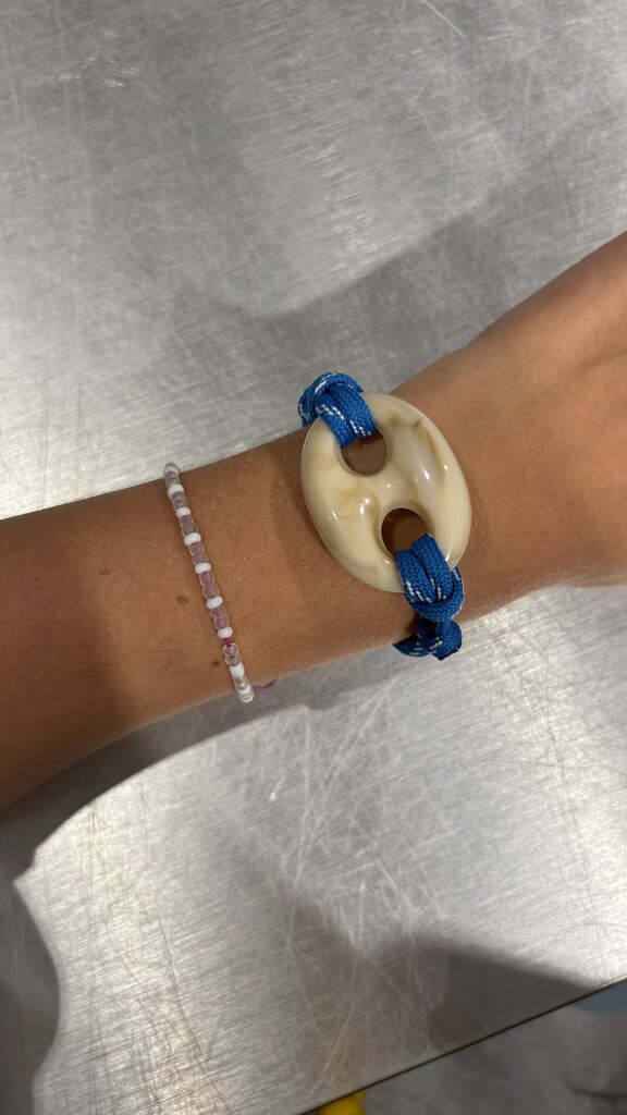 Pignose Bracelet - Ecru/Blue Cord