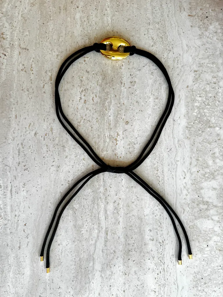 Pair A Dice Bean Necklace - Black