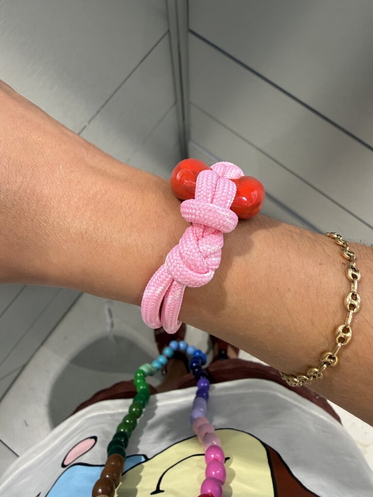 Red pignose - Pink cord