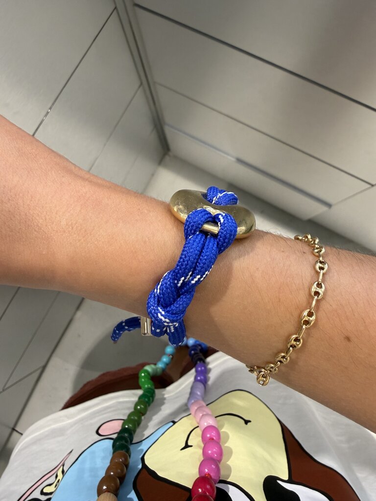 Gold pignose - Cobalt blue cord