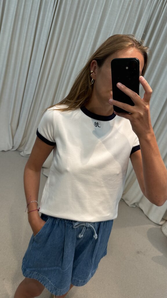 NOTED Donni T-shirt - White/Dark Blue