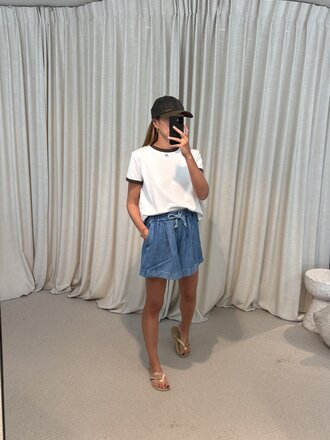NOTED Donni T-shirt - White/Khaki