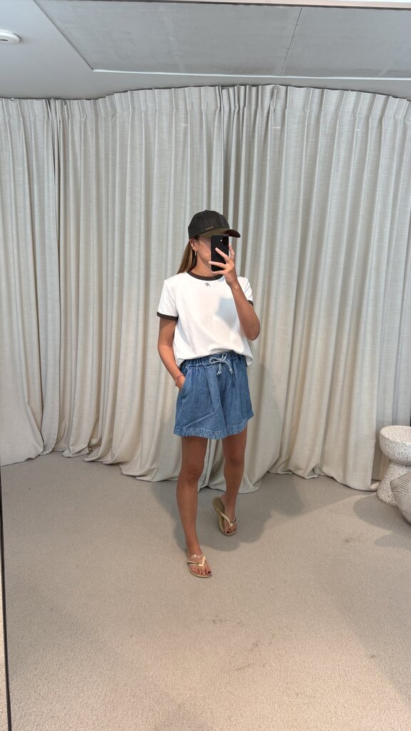 NOTED Donni T-shirt - White/Khaki