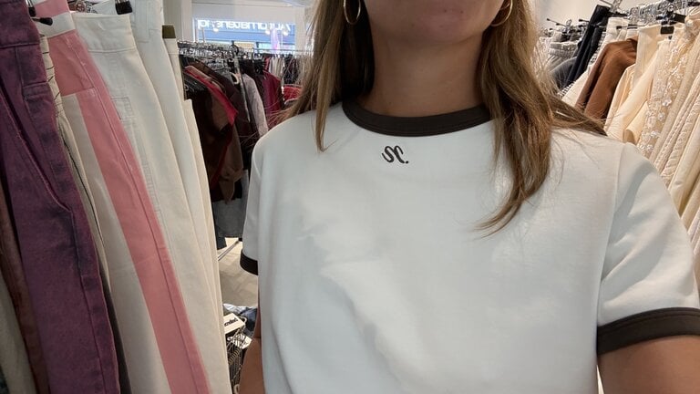NOTED Donni T-shirt - White/Khaki