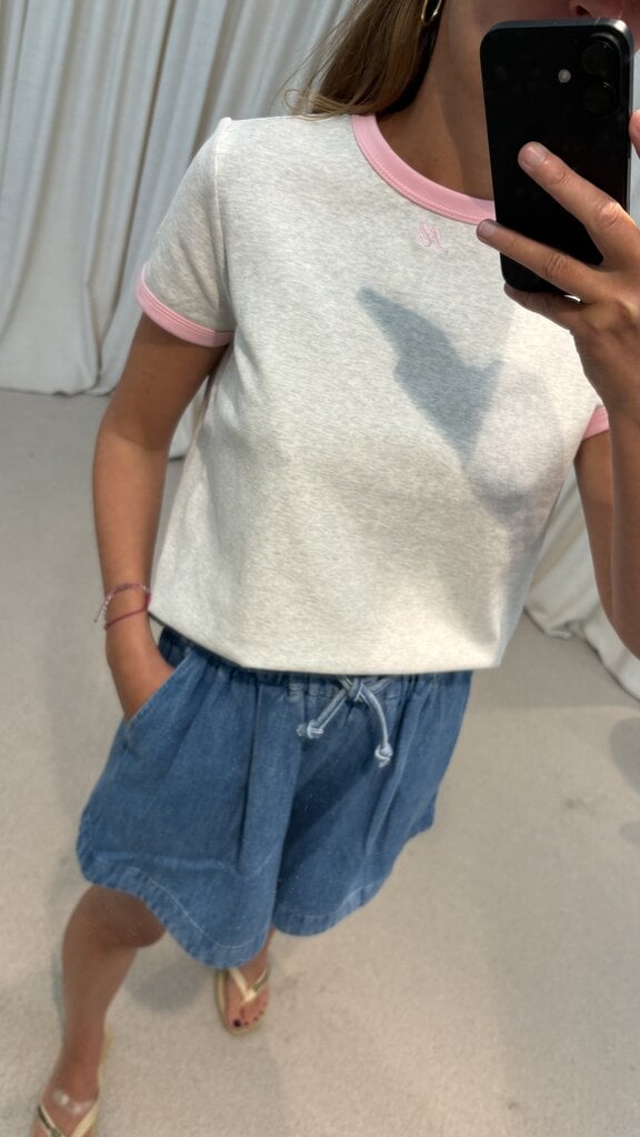 NOTED Donni T-shirt - Light Grey/Pink