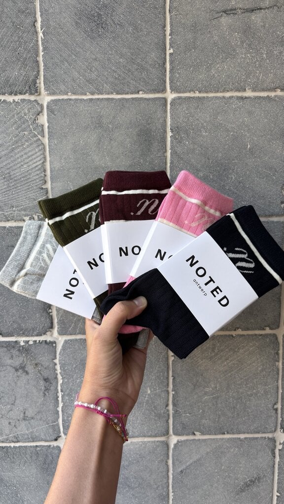 NOTED Logo Socks - Light Grey
