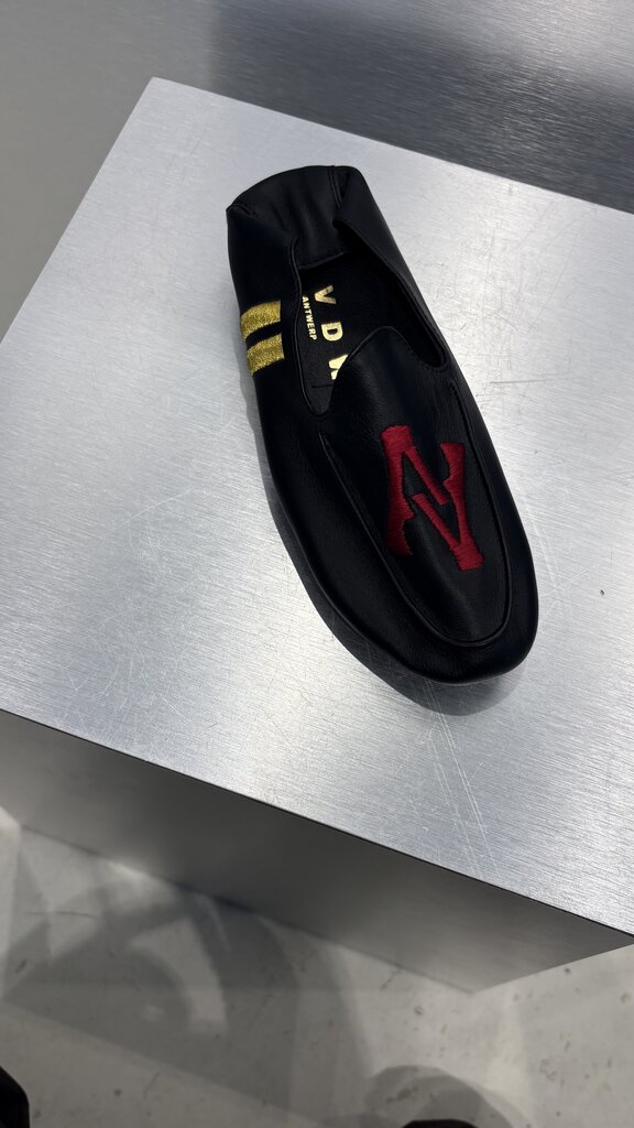 AVDW AV Loafer - Black/Red