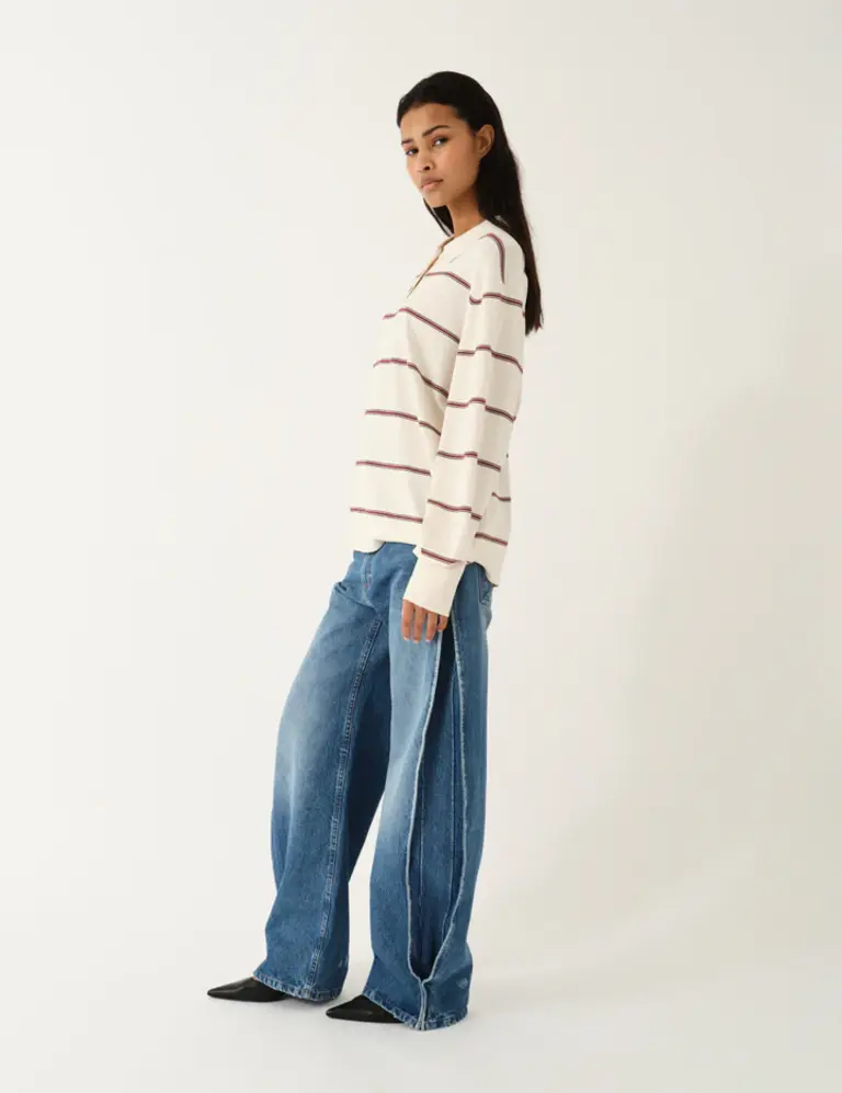 The Garment Darcy Barrel Jeans - Washed Blue