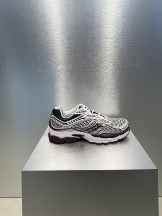 Saucony Progrid Omni 9 - White/Maroon