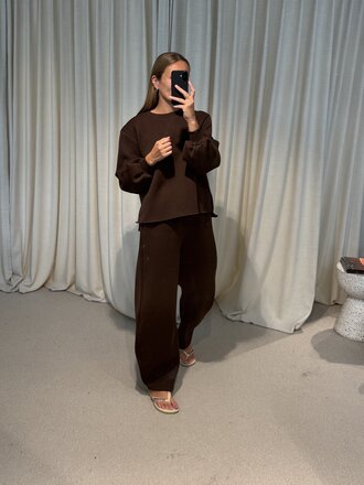 RE/BORN Kai Sweater - Chocolate