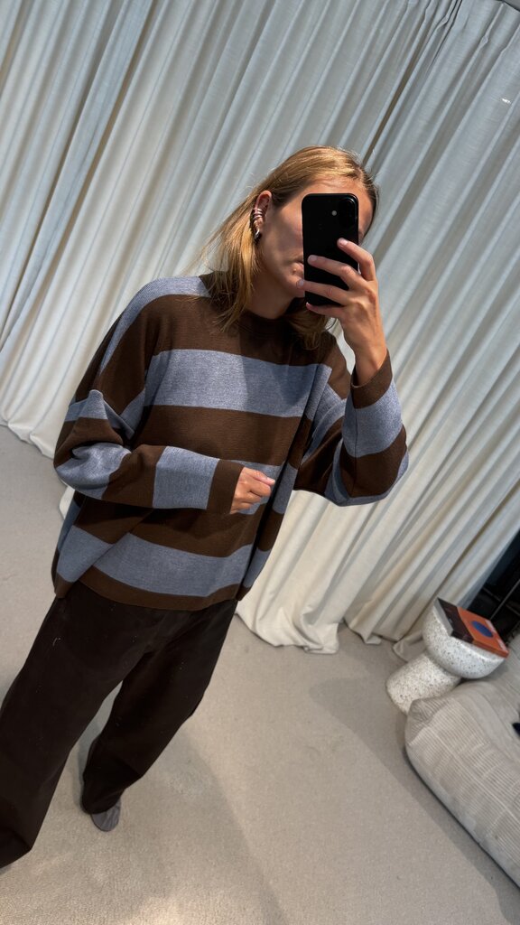 Oti Chloé Knit - Camel/Blue Striped